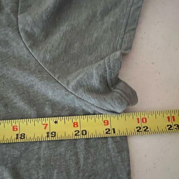 Wet Seal grey distressed shirt - Picture 5 of 6